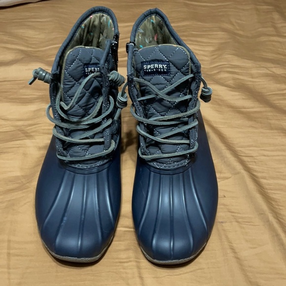 Sperry duck boots - Picture 3 of 6